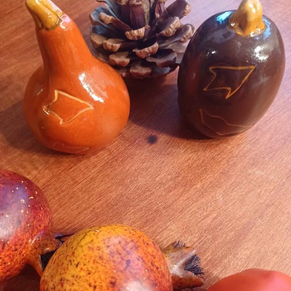 Artificial Harvest Decor Mix 21 Pieces 2-3.5 inches - Picture 7 of 7